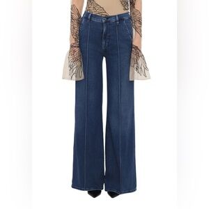 FRAME Mid-rise Wide Leg Pintuck Jeans in Highway -Sz 24